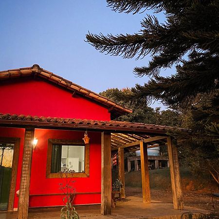 Villa Sítio da Tia lucia perto da montanha Brumadinho Exterior foto